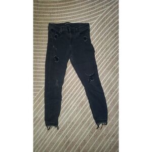 Women's Black Distressed Jeans